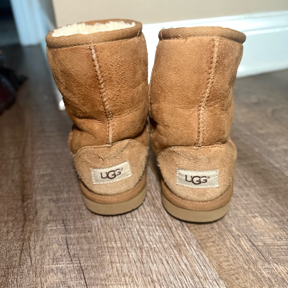 UGG Chestnut Shearling Boots